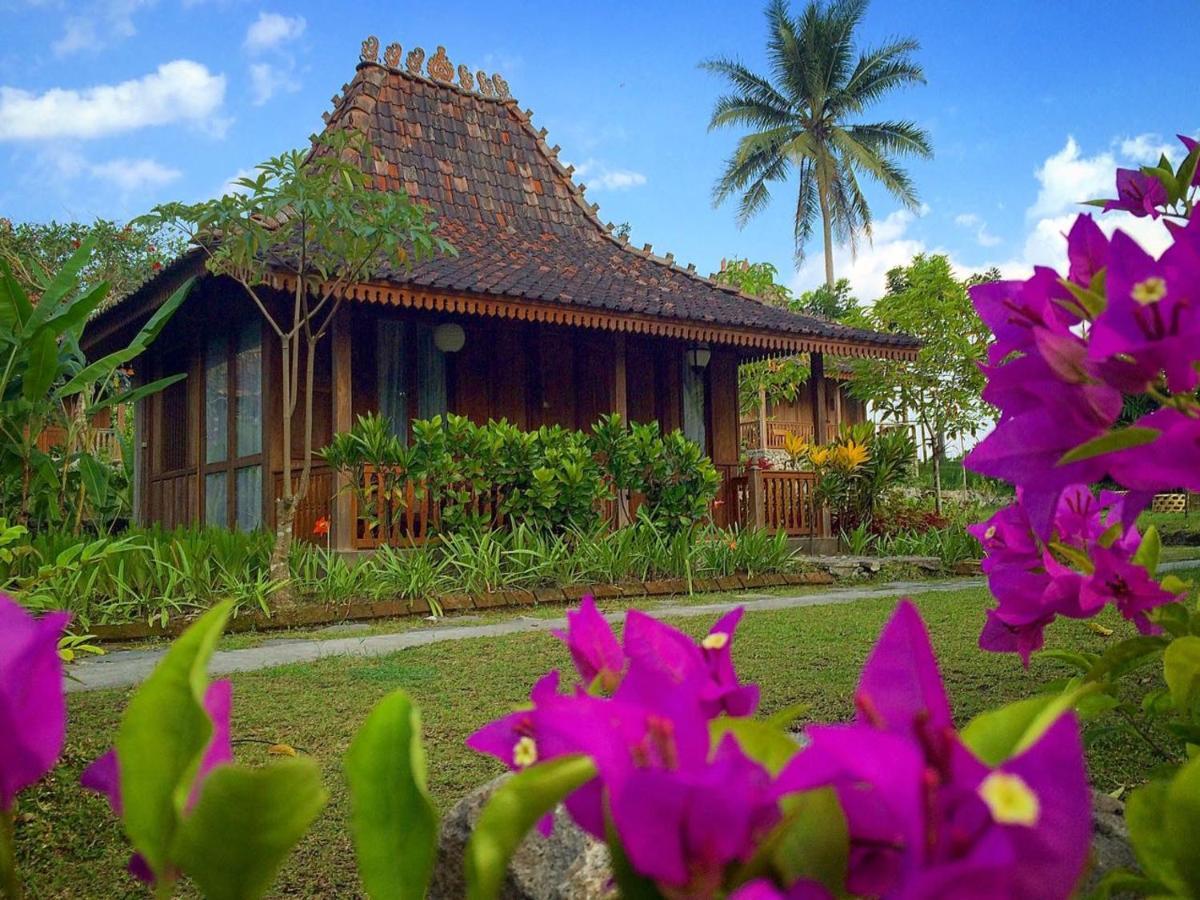 Amata Borobudur Resort Magelang Buitenkant foto